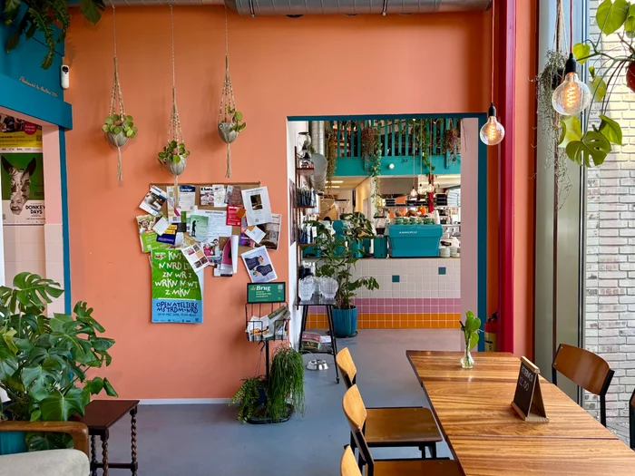 BLUEY'S Coffee & Kitchen - Zeeburgereiland