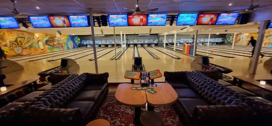 Marty's Bars & Bowling