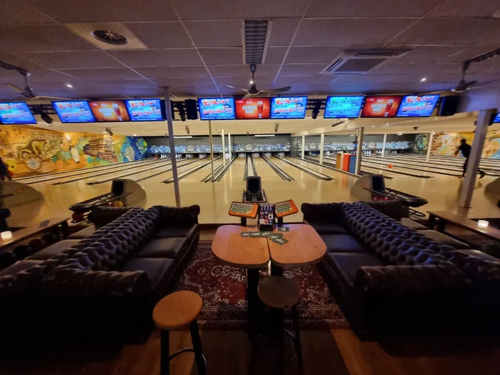Marty's Bars & Bowling
