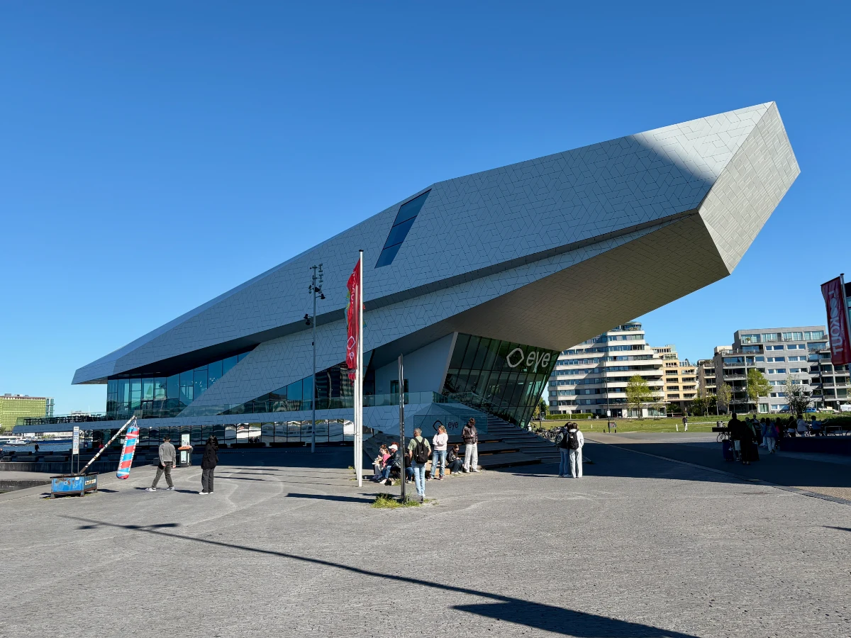 Modern museum building with sharp angles and glass