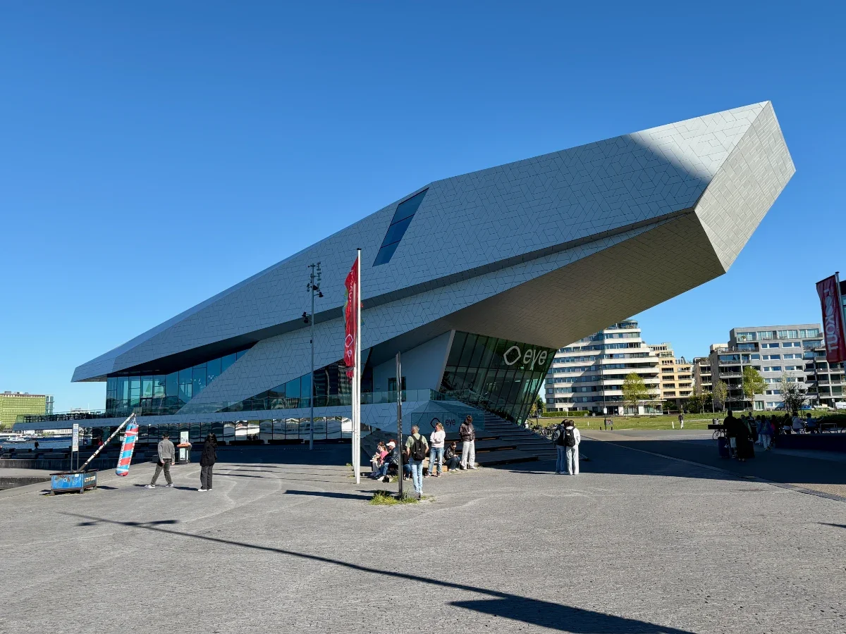 Modern museum building with sharp angles and glass
