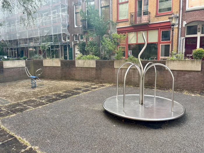 Speeltuin Vrolikstraat II