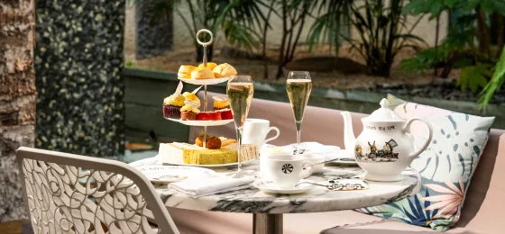 Mad Hatters Afternoon Tea @ Sanderson London