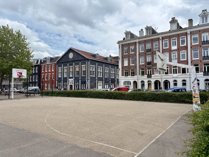 Ceintuurbaan Court
