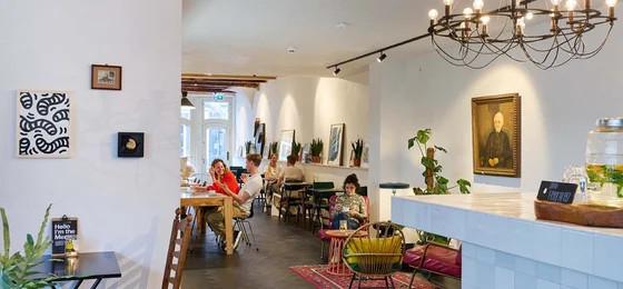 Hello I'm Local Café