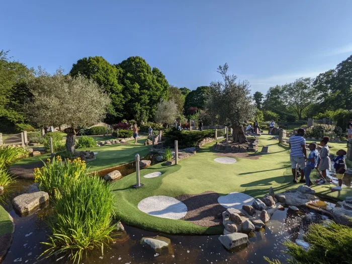 Putt In The Park Acton