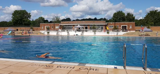 Parliament Hill Fields Lido