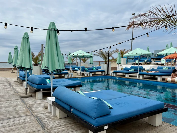Bernie's Beach Club